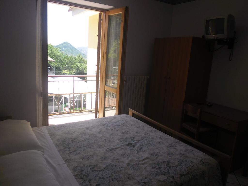 Agriturismo La Selva カーヴァ・デ・ティッレーニ 部屋 写真